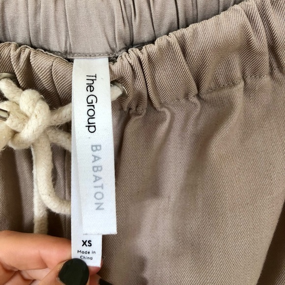 Babaton elastic waist trouser - Picture 4 of 5